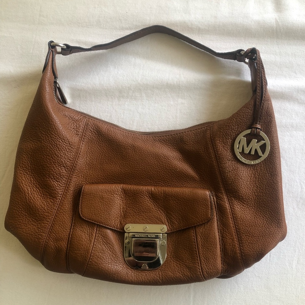 Michael Kors Saddleback Handbag W/Front Pocket.  EUC.